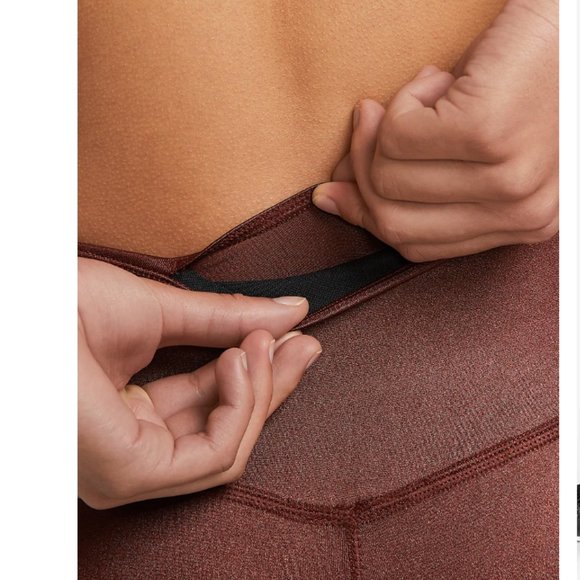 NWT - Nike Dri-FIT One Women's Mid-Rise Shine Leggings - Bronze - Picture 3 of 5